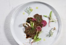 Создан первый в мире лабораторный стейк