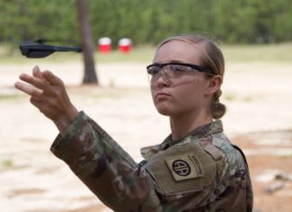 Армия США снарядит всех своих солдат крошечными дронами