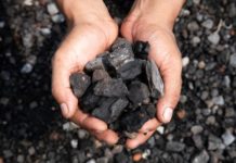 Найден способ делать уголь из углекислого газа