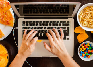 Стрессовое поглощение пищи куда опаснее, чем кажется на первый взгляд