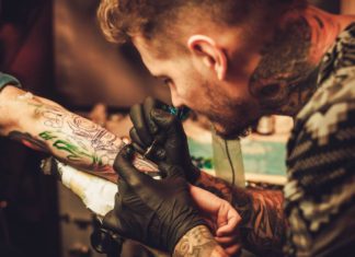 Созданы диагностические чернила для перманентных татуировок