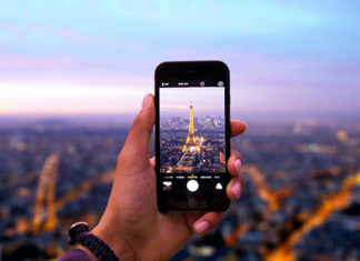 Почему смартфон является самым популярным устройством в наше время?