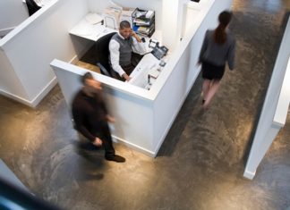 Представлено анти-стрессовое устройство для офисных работников