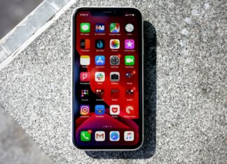 Apple выпустила операционную систему, которая латает дыры ещё не вышедшей прошивки