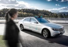 Mercedes работает над “сотрудничающим” с пешеходом автомобилем