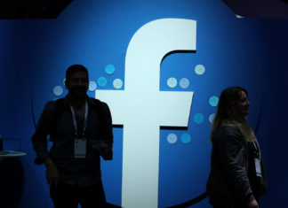 Facebook собирается создать совет по надзору за контентом