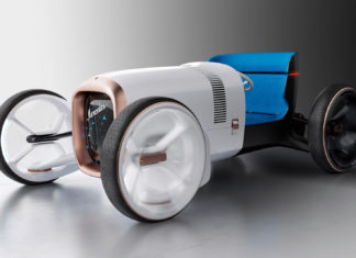 Mercedes представила “ремейк” своего автомобиля 1901 года выпуска