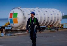 Microsoft установил новый подводный дата-центр
