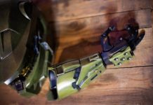 343 Industries создает уникальный ручной протез