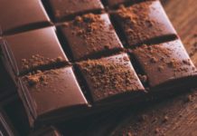 Темный шоколад помогает от депрессии лучше прочих