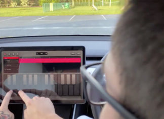 С последним обновлением электрокары Tesla обзавелись приложением Trax