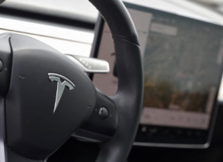 Tesla начнёт предоставлять некоторые базовые и привычные всем функции через платную подписку