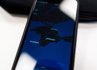 Apple официально признала Крым частью России