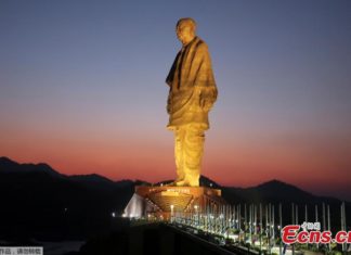 Самая высокая статуя в Индии открыта к посещению