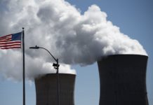 Дональд Трамп намерен в 2021 существенно развить ядерную энергетику