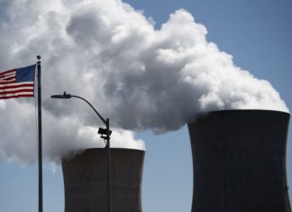 Дональд Трамп намерен в 2021 существенно развить ядерную энергетику