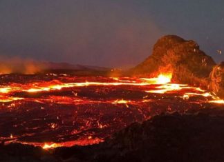 В Антарктике обнаружено новое лавовое озеро