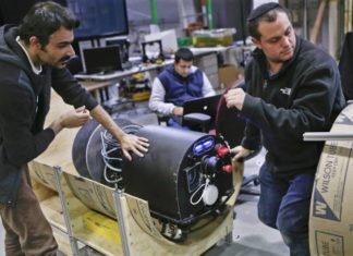 Представлен робот для быстрой уборки урана на фабриках