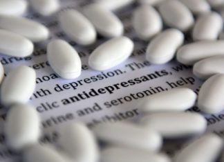 Комиссия FDA одобрила новый спрей-антидепрессант