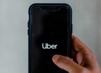 Uber вновь теряет лицензию на территории Лондона