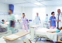 Пациенты многих больниц обладают повышенным риском подхватить некоторые супербактерии