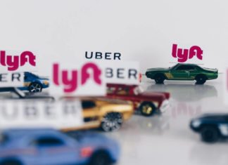 Lyft запускает новую программу доставки Essential Deliveries