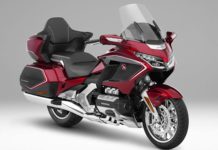 Мотоциклы Honda Gold Wing обзавелись Android Auto