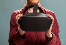 Facebook разрабатывает новый беспроводной VR-шлем Oculus Quest