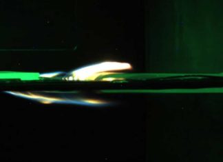 НАСА тестирует новые способы контроля огня в космосе