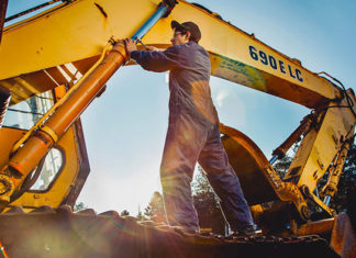 Как починить неисправную спецтехнику?