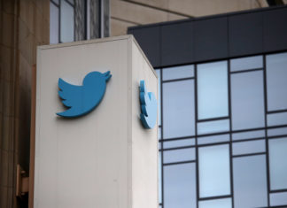 Twitter помечает все записи с упоминанием 5G ссылками на информацию о COVID-19