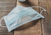 Маски остаются критически важными в контексте личной безопасности