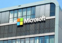 Microsoft вновь закрывает некоторые магазины в США