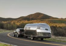 Bowlus представила новый кемпер люкс-класса Road Chief