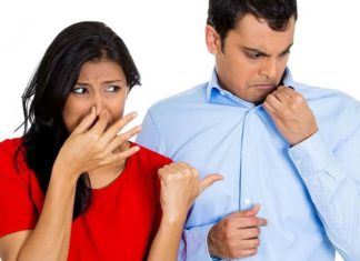 Ученые идентифицировал энзим, вырабатывающий неприятный запах тела