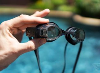 Умные очки для плавания от Form теперь могут работать автономно