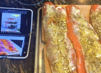 Устройство Surface Duo пополнится новыми функциями