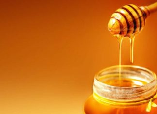 Польза меда при простуде может перекрывать пользу антибиотиков