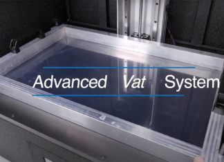 Peopoly представила новый гигантский 3D-принтер Phenom