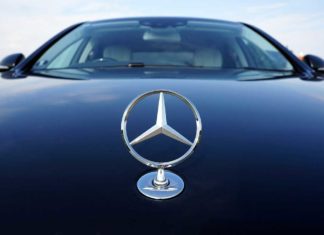 Daimler оказался в центре экологического скандала с американской стороной