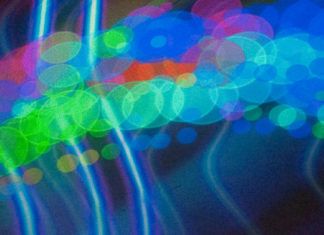 Новый печатный процесс позволяет делать из бумаги умный материал