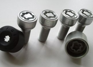 Секретные болты и прочие скрытые элементы в декоре