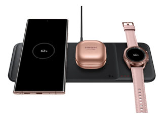 Samsung обходит Apple по показателям своей зарядки Wireless Charger Trio