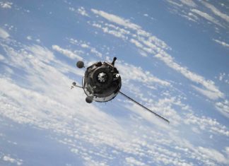 Советский и китайский космические спутники так и не столкнулись на орбите Земли