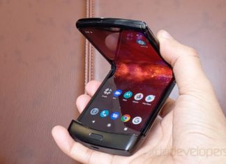 Motorola продолжает экспериментировать с форматом поставки Razr 5G
