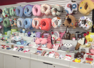 Где купить отличные подарки оптом?