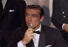 На аукционе Julien’s Auction был продан легендарный пистолет Джеймса Бонда