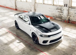 Ford и FIAT временно приостанавливают работу заводов в США