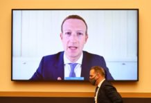 Новое правительство США требует соц-сети изменить алгоритмы рекомендаций