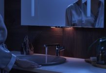 Kohler удивляет умным туалетом и ванной